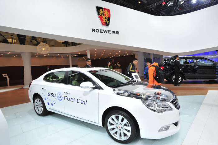更時尚、更科技、更實(shí)用 “新一代跨領(lǐng)域?qū)I(yè)SUV”榮威W5 Urban Concept全球首發(fā)