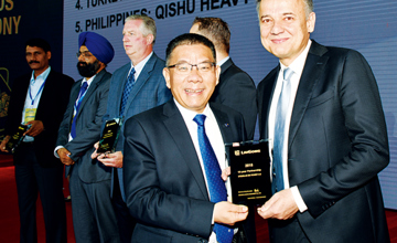 創(chuàng)新變革 傳承發(fā)展 2018年柳工全球經(jīng)銷商年會(huì)在柳召開