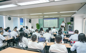 奮力書寫改革新篇章 柳工集團(tuán)召開改革深化提升行動(dòng)動(dòng)員部署會(huì)