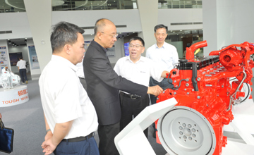 國務(wù)院國資委秘書長閻曉峰到公司調(diào)研時(shí)指出 繼續(xù)提升市場(chǎng)占有率 成為行業(yè)領(lǐng)軍企業(yè)